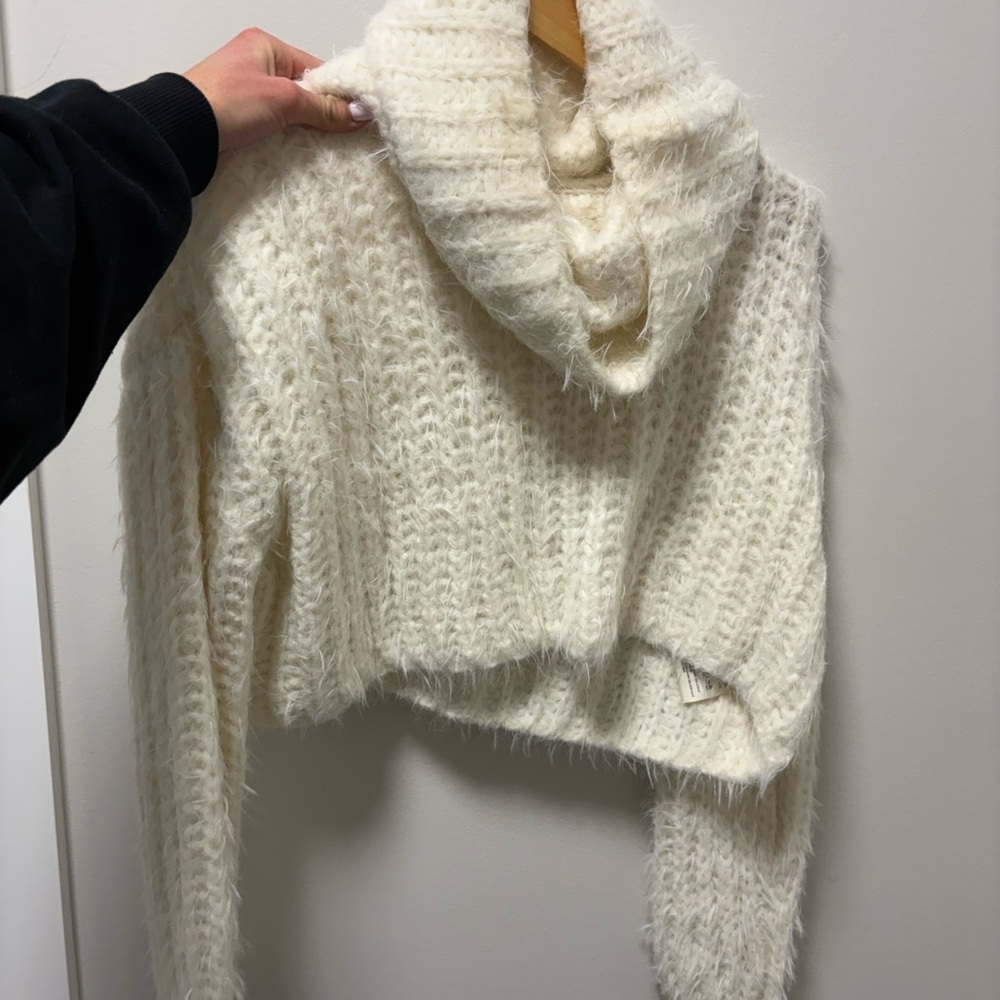 Crop Knot Fuzzy Free People Sweater